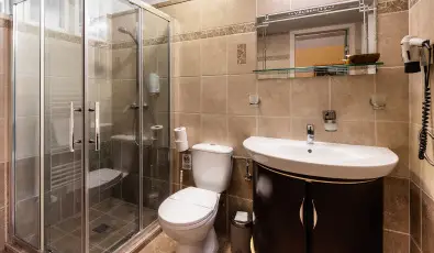 Hotel V�csecity Hern�dv�cse