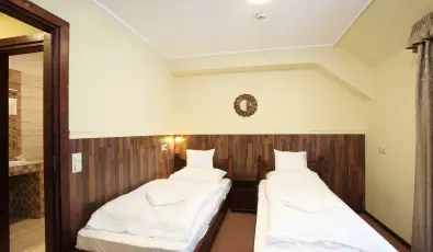 Term�l Hotel Vesta T�pi�szecs�