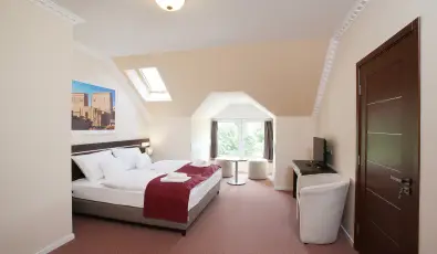 Term�l Hotel Vesta T�pi�szecs�