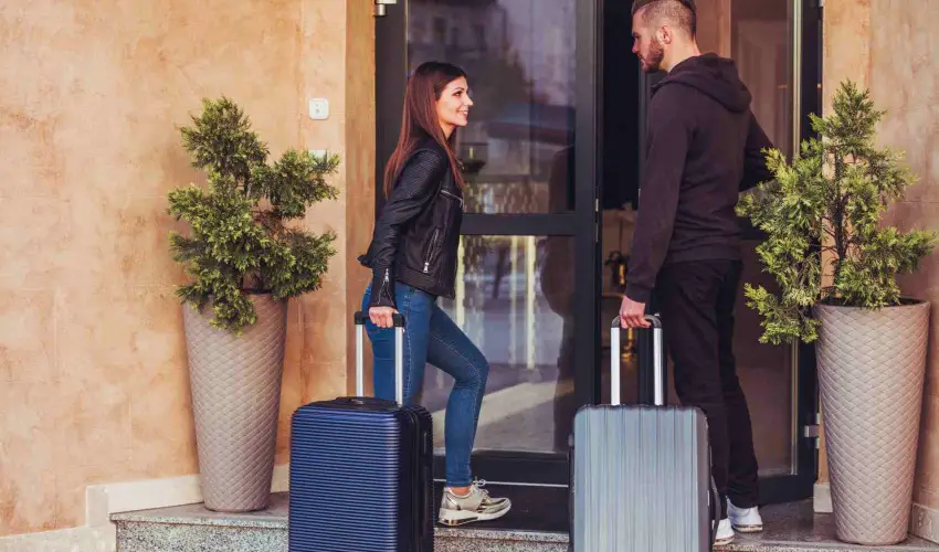 Hotel Vikt�ria S�rv�r - M�rcius 15. 