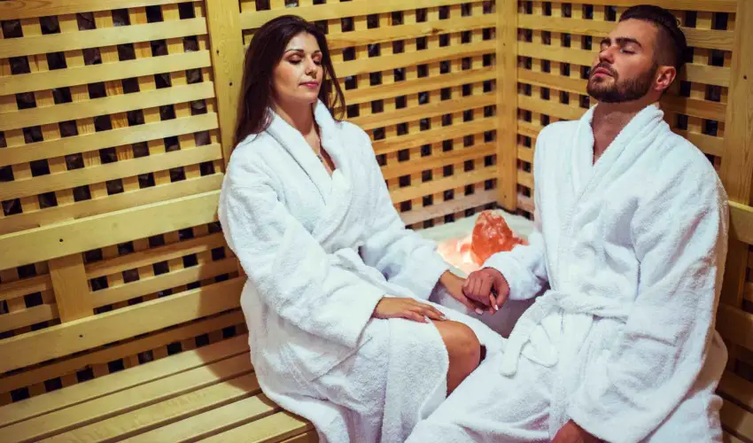 Hotel Vikt�ria S�rv�r - M�rcius 15. 