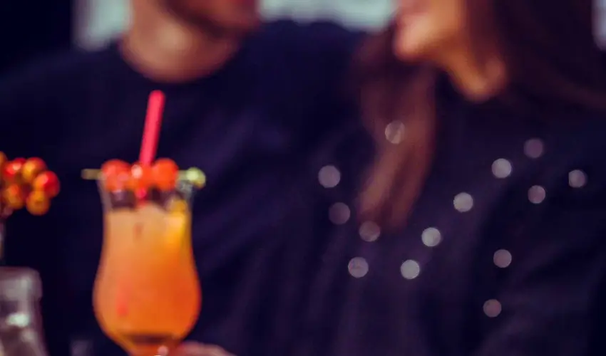 Hotel Vikt�ria S�rv�r - M�rcius 15. 