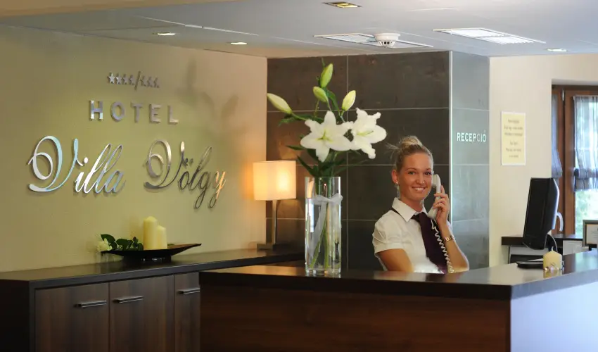 Hotel Villa V�lgy Eger - M�rcius 15. (min. 3 �j)