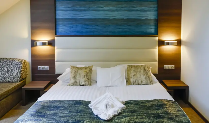 Hotel Villa V�lgy Eger - M�rcius 15. (min. 3 �j)