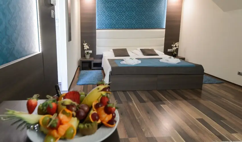 Hotel Villa V�lgy Eger - M�rcius 15. (min. 3 �j)