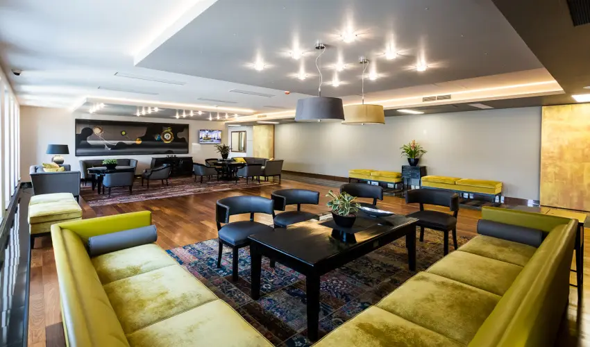 Hotel Visegr�d Visegr�d - M�rcius 15. (min. 2 �j)