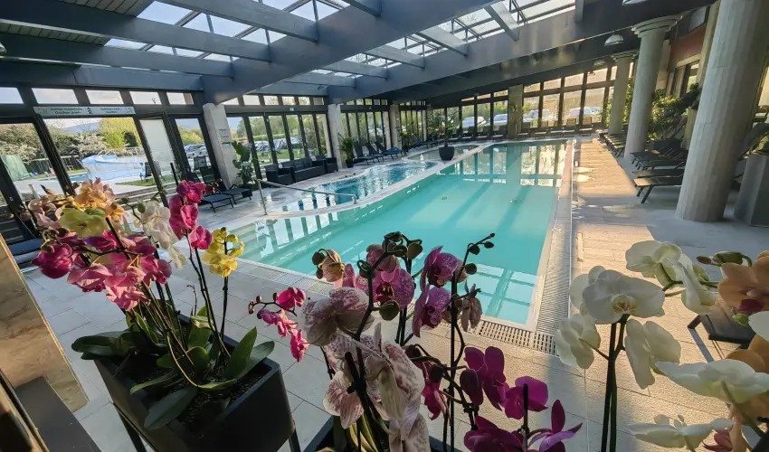 Hotel Visegr�d Visegr�d - M�rcius 15. (min. 2 �j)