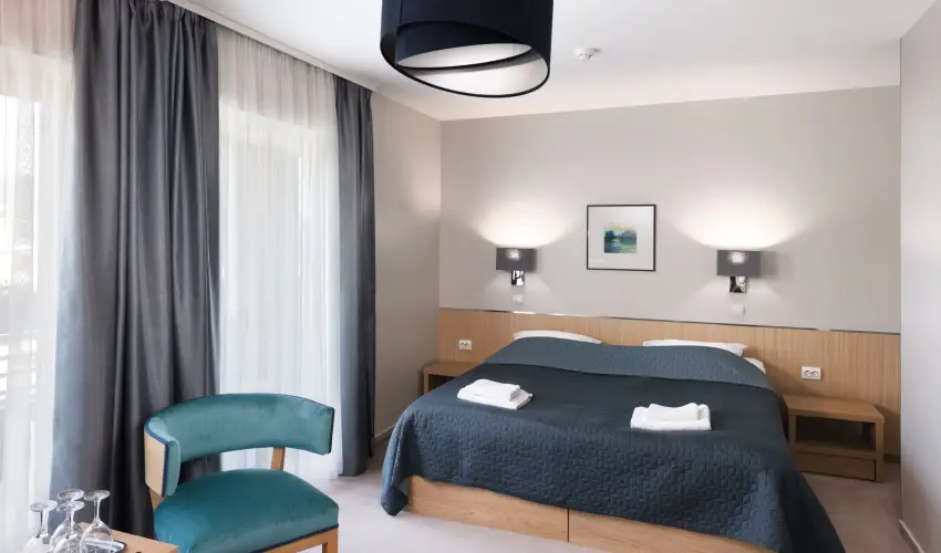 Hotel Visegr�d Visegr�d - M�rcius 15. (min. 2 �j)