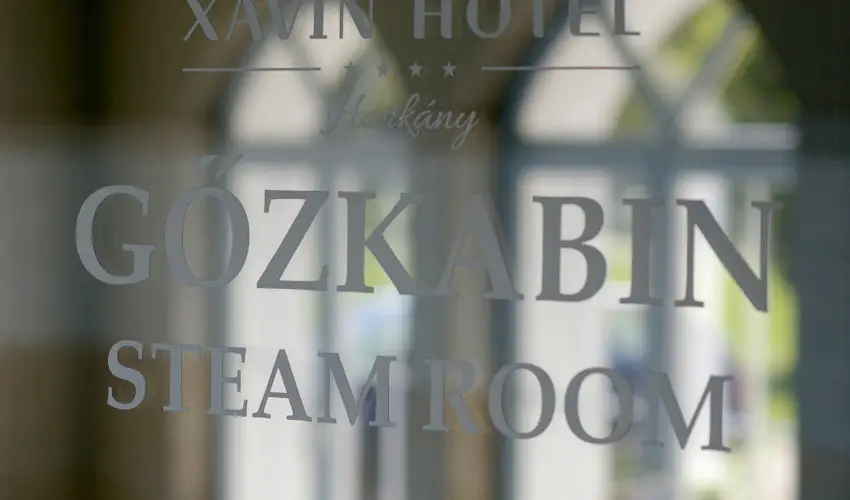 Hotel Xavin Hark�ny - M�rcius 15.