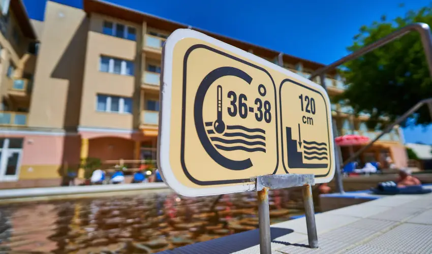 Hungarospa Thermal Hotel Hajd�szoboszl� - M�rcius 15. 