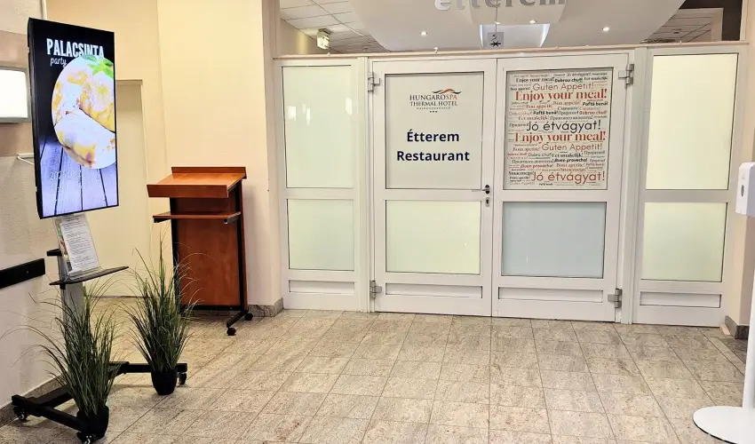 Hungarospa Thermal Hotel Hajd�szoboszl� - M�rcius 15. 
