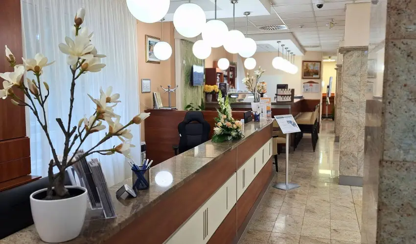 Hungarospa Thermal Hotel Hajd�szoboszl� - M�rcius 15. 