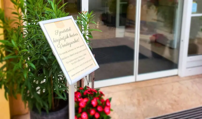 Hungarospa Thermal Hotel Hajd�szoboszl� - M�rcius 15. 