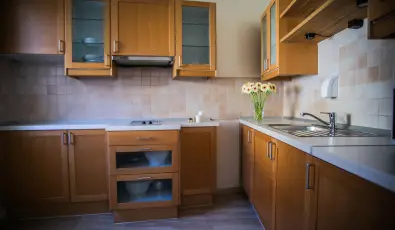 Imola Udvarh�z Eger