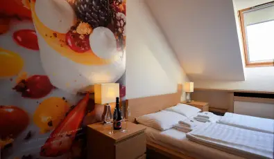 Imola Udvarh�z Eger