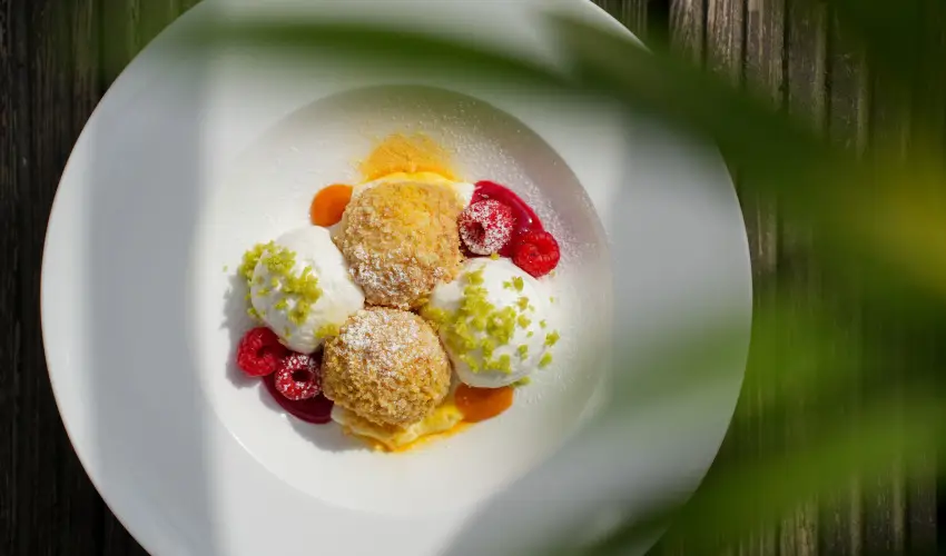 Imola Udvarh�z Eger - M�rcius 15.  (min. 2 �j)