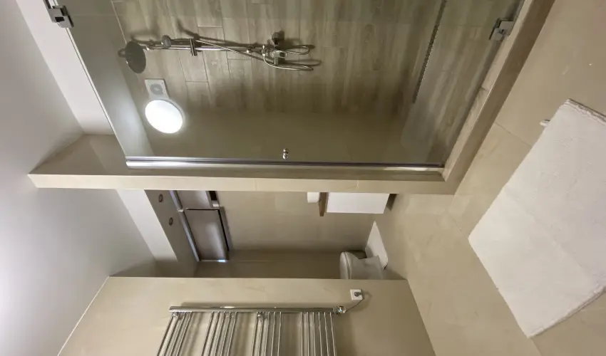 The Jakuzzi Room Miskolctapolca - M�rcius 15.