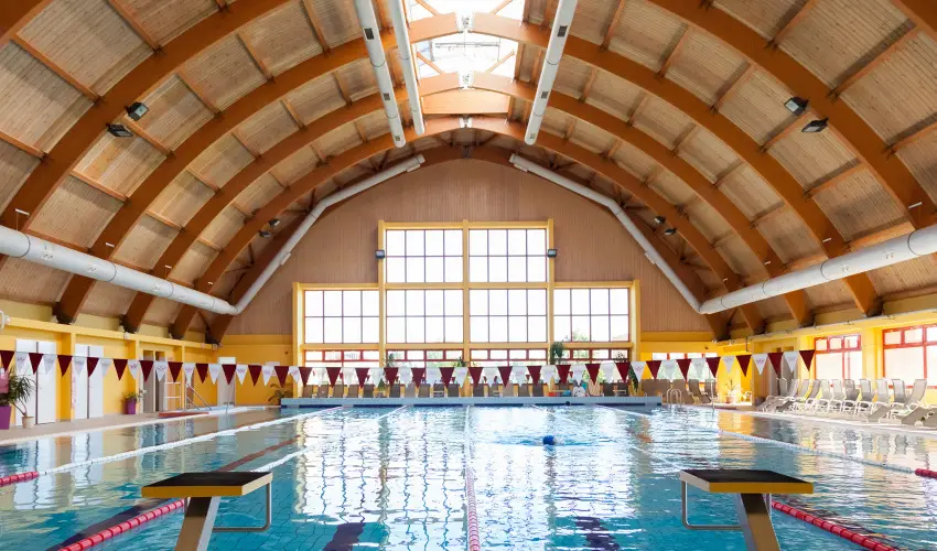 Vulk�n Wellness Hotel �s Kemping Celld�m�lk - M�rcius 15. (min. 2 �j)