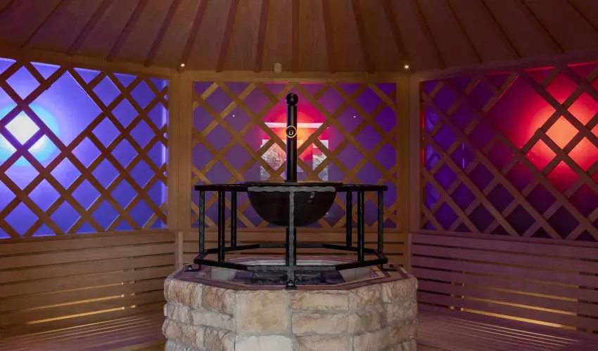 Vulk�n Wellness Hotel �s Kemping Celld�m�lk - M�rcius 15. (min. 2 �j)