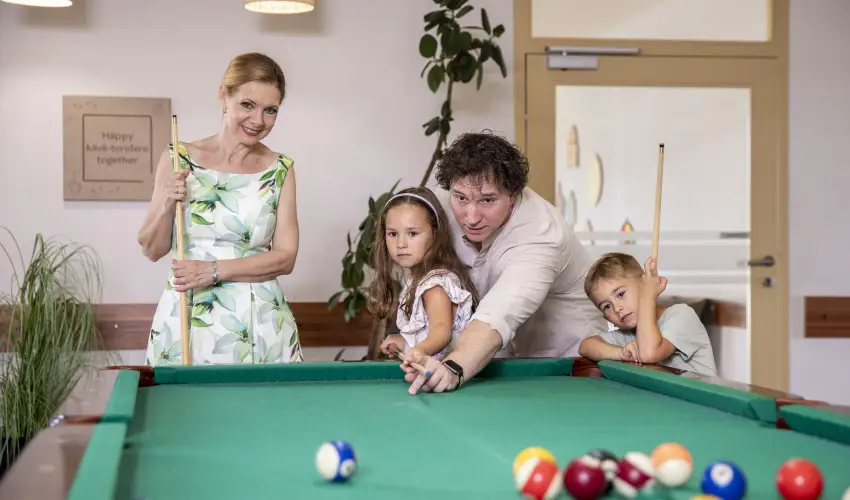 Vulk�n Wellness Hotel �s Kemping Celld�m�lk - M�rcius 15. (min. 2 �j)