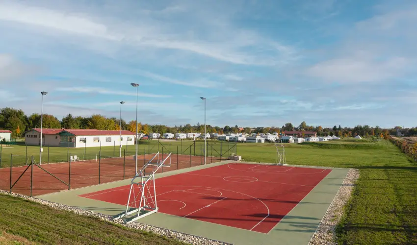 Vulk�n Wellness Hotel �s Kemping Celld�m�lk - M�rcius 15. (min. 2 �j)