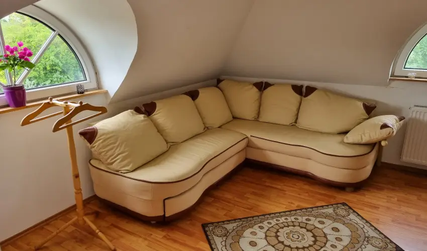 Jurta Spirit Hotel Balatongy�r�k - M�rcius 15. 