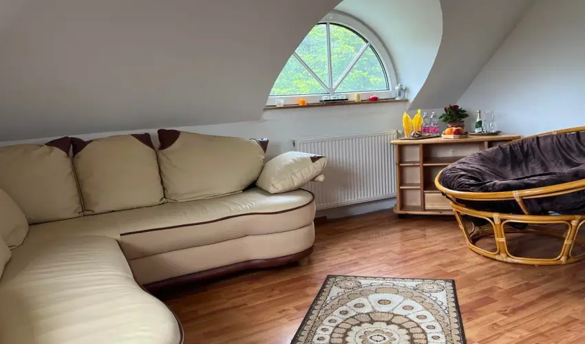 Jurta Spirit Hotel Balatongy�r�k - M�rcius 15. 