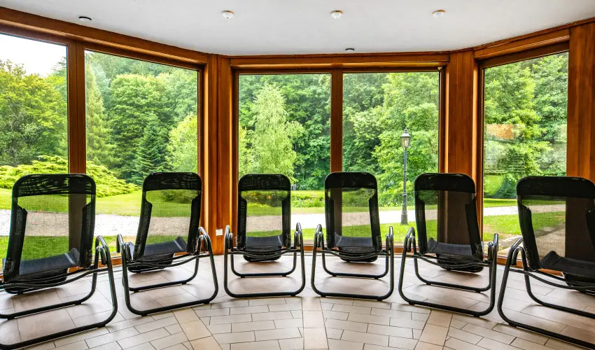 Kast�lyhotel Sasv�r Par�dsasv�r - M�rcius 15. (min. 3 �j)