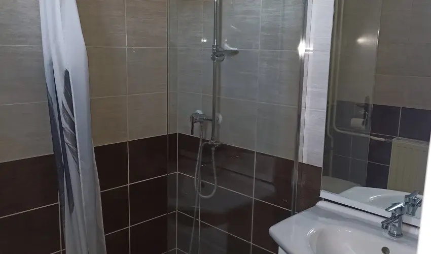 K�k Laguna Wellness Apartmanok Egerszal�k - M�rcius 15.