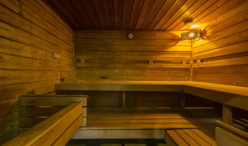 Kikelet Club Hotel Miskolctapolca - M�rcius 15. - teljes el�refizet�ssel (min. 3 �j)