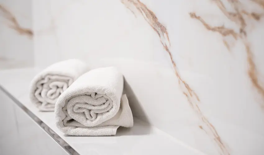 Kikelet Club Hotel Miskolctapolca - M�rcius 15. - teljes el�refizet�ssel (min. 3 �j)