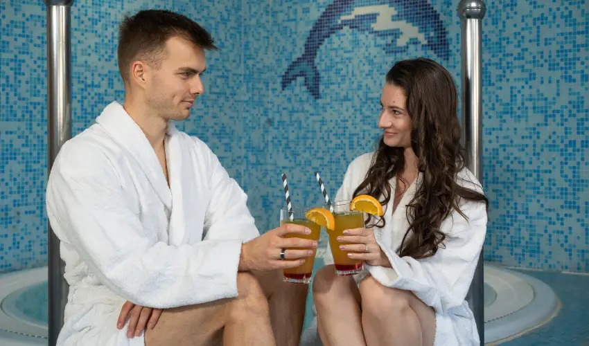 Kikelet Club Hotel Miskolctapolca - M�rcius 15. (min. 3 �j)