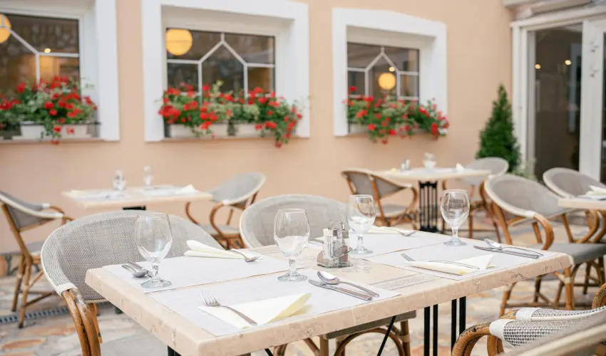 Kikelet Club Hotel Miskolctapolca - M�rcius 15. (min. 3 �j)