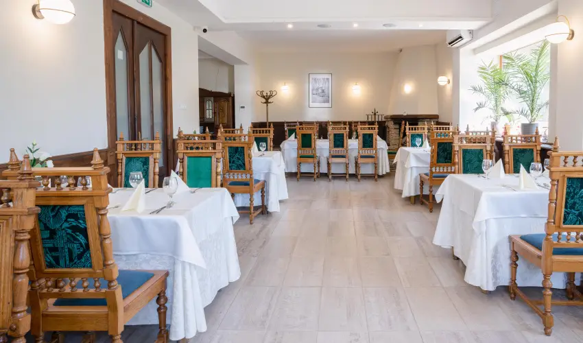 Kikelet Club Hotel Miskolctapolca - M�rcius 15. (min. 3 �j)