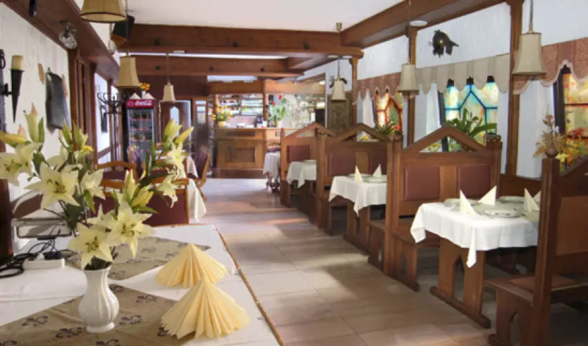 Kikelet Club Hotel Miskolctapolca - M�rcius 15. - teljes el�refizet�ssel (min. 3 �j)