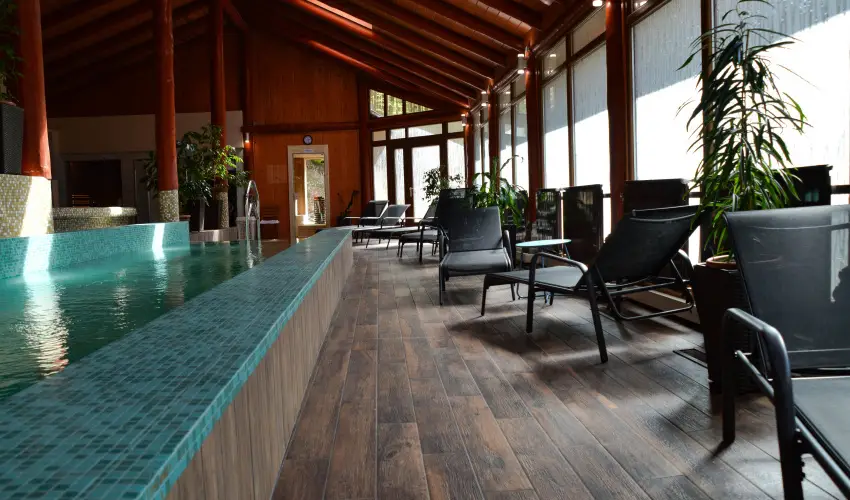 K�kapu Vad�szkast�ly �s Hotel & Apartments Nagyhuta - M�rcius 15.