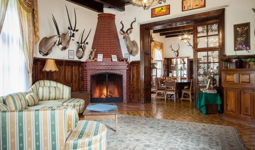 K�kapu Vad�szkast�ly �s Hotel & Apartments Nagyhuta - M�rcius 15.