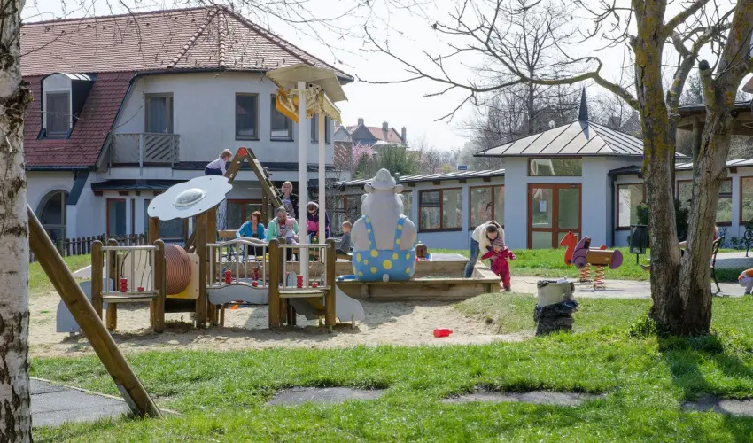 Kolping Family Resort Als�p�hok - M�rcius 15. (min. 3 �j)