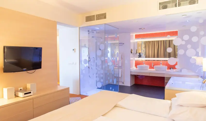 Kolping Family Resort Als�p�hok - M�rcius 15. (min. 3 �j)