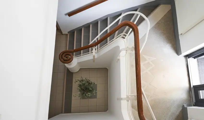 Korona Hotel Hark�ny Hark�ny - M�rcius 15.