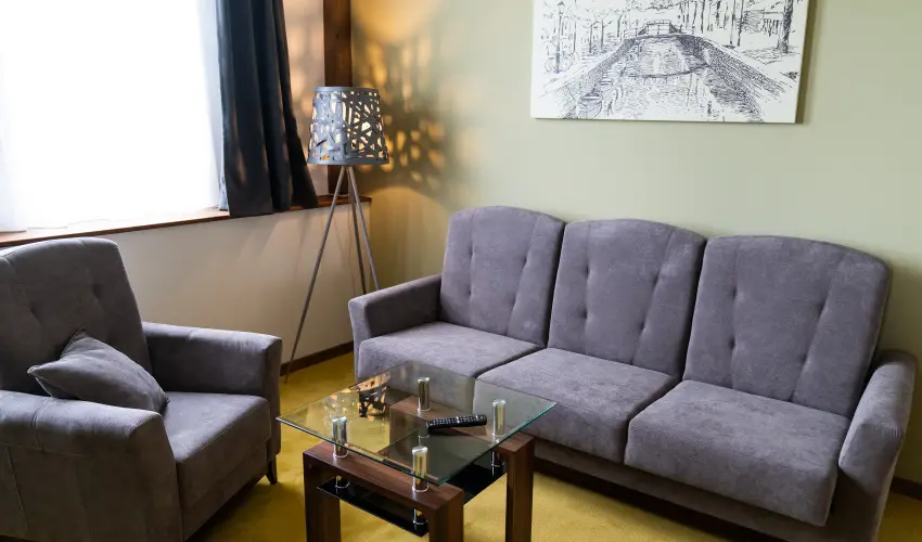 Krist�ly Hotel Konferencia & Wellness Ajka - M�rcius 15. 