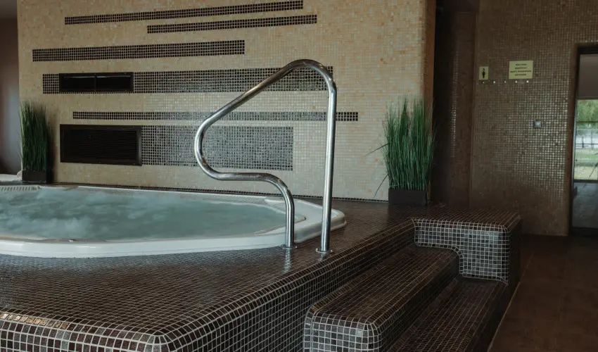 La Riva Hotel Si�fok - M�rcius 15.