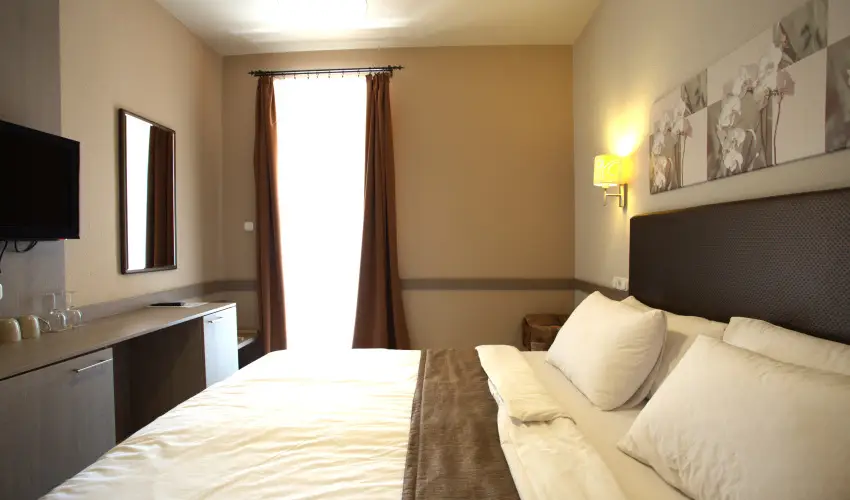 La Riva Hotel Si�fok - M�rcius 15.