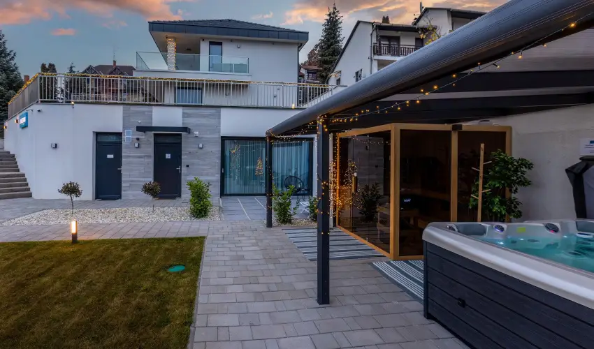 Lake Spirit Boutique Apartments Balatonalm�di - M�rcius 15. (min. 3 �j)