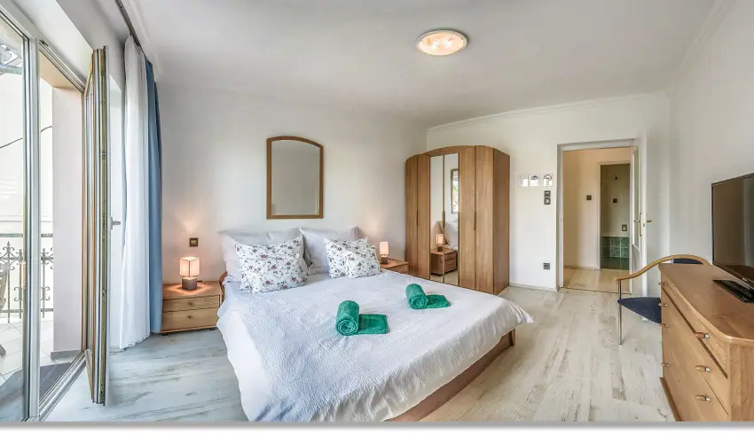 Laky Villa Zalakaros - M�rcius 15. (min. 2 �j)