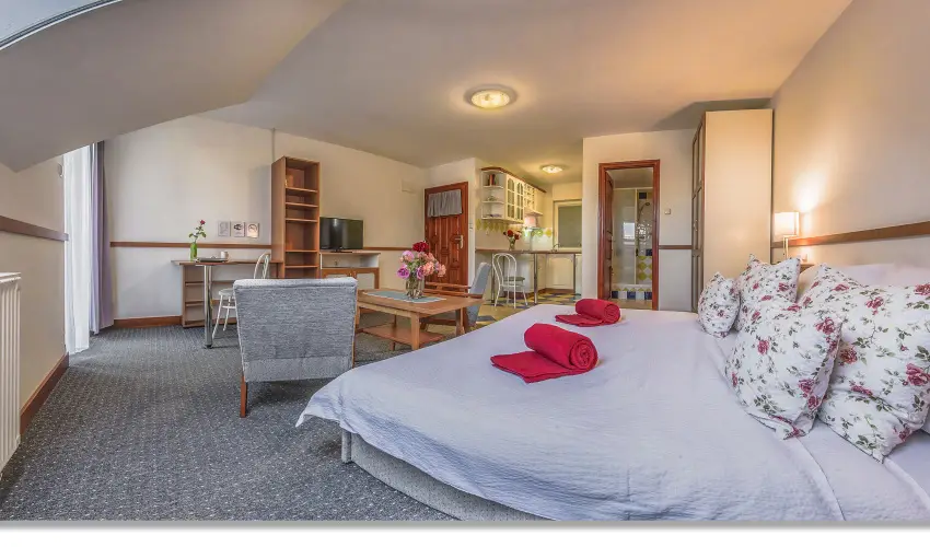 Laky Villa Zalakaros - M�rcius 15. (min. 2 �j)