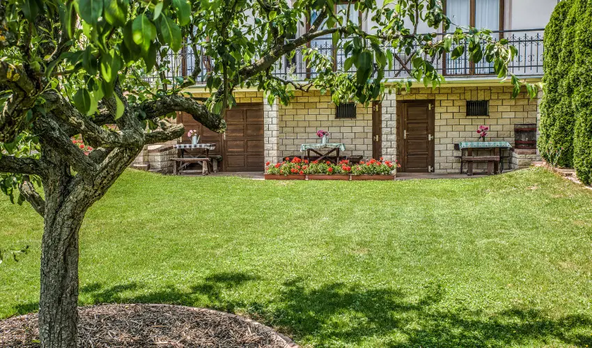 Laky Villa Zalakaros - M�rcius 15. (min. 2 �j)