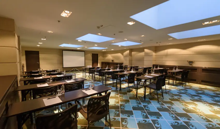 La Prima Fashion Hotel Budapest - M�rcius 15. 