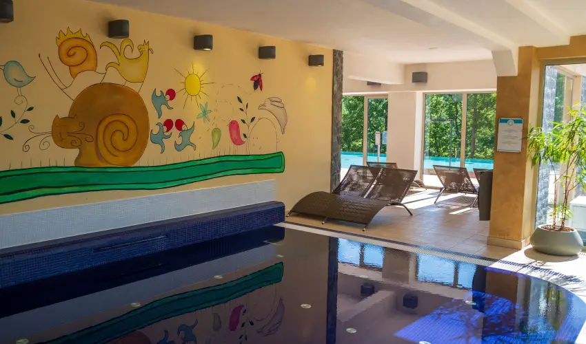 Lifestyle Hotel M�tra M�trah�za - M�rcius 15. (min. 2 �j)