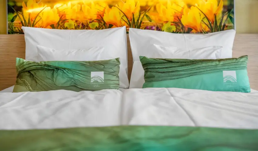 Lifestyle Hotel M�tra M�trah�za - M�rcius 15. (min. 2 �j)